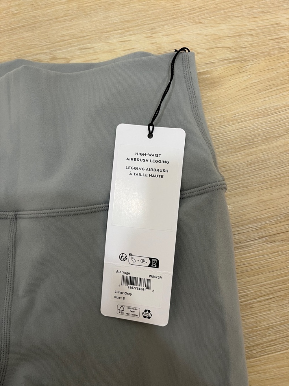 ALO Yoga High-Waist Airbrush Legging NWT - Picture 2 of 6